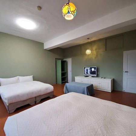 Bad Mia Homestay เมืองฮวาเหลียน ภายนอก รูปภาพ